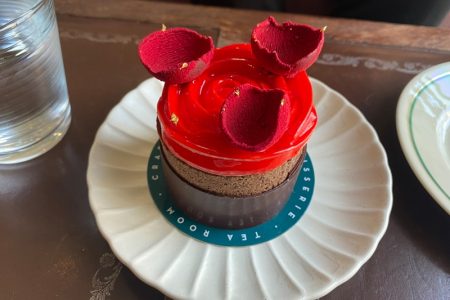 プロンポンの奥・本格パティシェのカフェ「パティスリー ロージー」